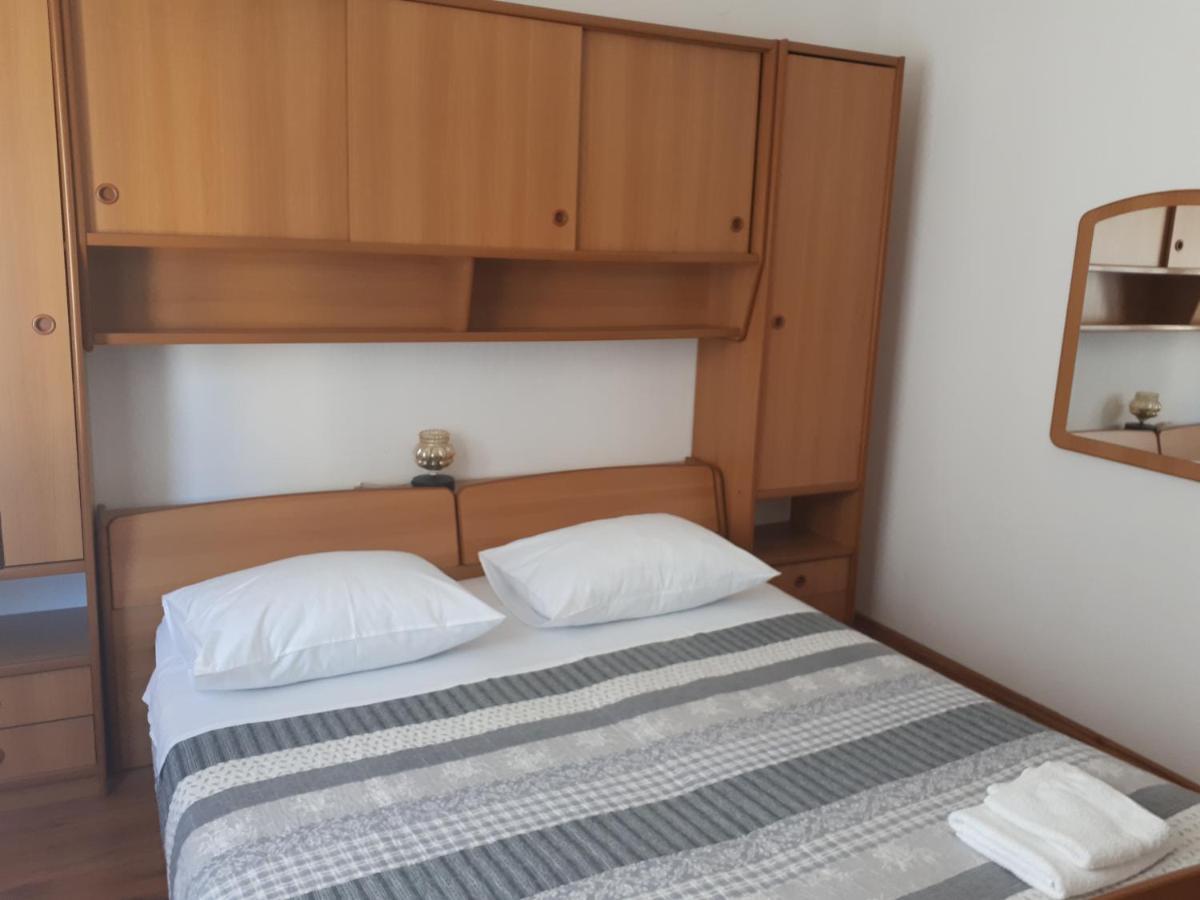 Apartman Emilio Baška Voda Dış mekan fotoğraf